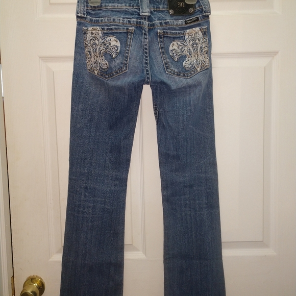 Euc Miss Me Bootleg Jeans Size 26 31 Inseam - Picture 3 of 6